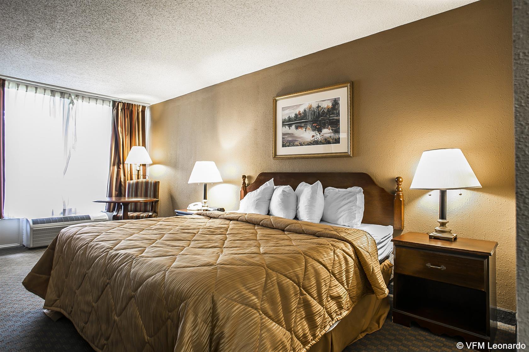 Quality Inn & Suites Сантий Екстериор снимка